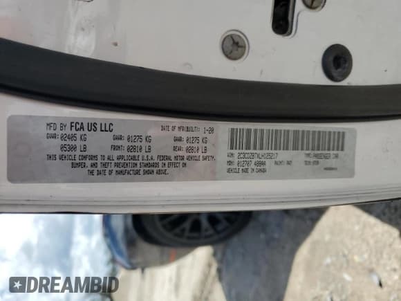 ✅ 2020 Dodge Challenger R/T • VIN: 2C3CDZBTXLH125217 • Lot: 61269614. Wystawiony na Copart z przebiegiem 75 317 mil. Bezpłatny archiwum sprzedaży aukcyjnych z USA i szczegółowy raport historii pojazdu na DreamBid. Zdjęcie 13.