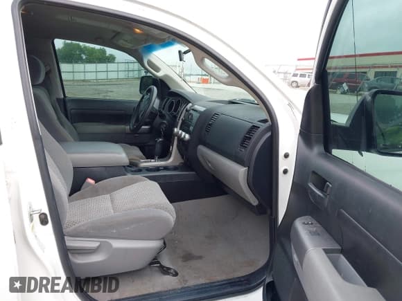 ✅ 2010 Toyota Tundra • VIN: 5TFUM5F14AX009280 • Лот: 42541661. Опубликован ранее на IAAI с пробегом 280 107 миль. Бесплатный доступ к архиву аукционных продаж из США и подробный отчёт об истории автомобиля на DreamBid. Изображение 5.