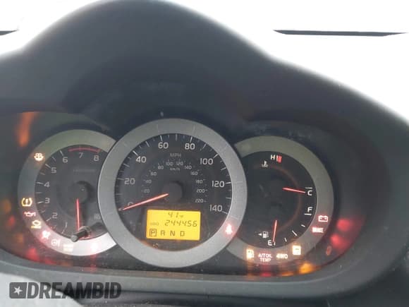 ✅ 2011 Toyota RAV4 Sport • VIN: JTMRF4DV4B5045421 • Lot: 43858182. Listed on IAAI with 244,456 mi. Free auction sales archive from the USA and detailed vehicle history report at DreamBid. Image 7.