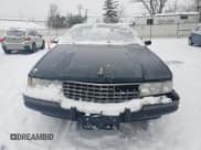 ✅ 1993 Cadillac Seville • VIN: 1G6KS52B9PU819691 • Lot: 41598595. Wystawiony na Copart z przebiegiem 251 791 mil. Bezpłatny archiwum sprzedaży aukcyjnych z USA i szczegółowy raport historii pojazdu na DreamBid. Zdjęcie 5.