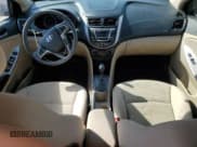 ✅ 2017 Hyundai Accent SE • VIN: KMHCT4AE5HU343814 • Лот: 68924774. Опубликован ранее на Copart с пробегом 138 250 миль. Бесплатный доступ к архиву аукционных продаж из США и подробный отчёт об истории автомобиля на DreamBid. Изображение 8.