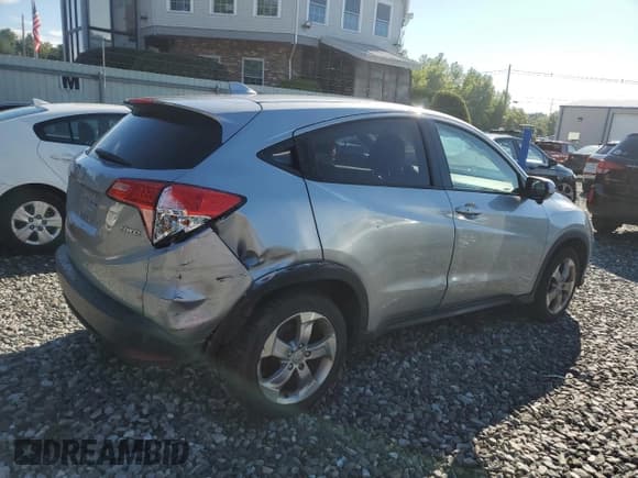 ✅ 2017 Honda HR-V EX • VIN: 3CZRU6H57HM725080 • Lot: 70451555. Wystawiony na Copart z przebiegiem 80 708 mil. Bezpłatny archiwum sprzedaży aukcyjnych z USA i szczegółowy raport historii pojazdu na DreamBid. Zdjęcie 3.