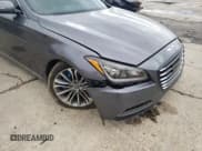 ✅ 2015 Hyundai Genesis 3.8L • VIN: KMHGN4JE2FU040952 • Lot: 39040332. Wystawiony na Copart z przebiegiem 113 872 mil. Bezpłatny archiwum sprzedaży aukcyjnych z USA i szczegółowy raport historii pojazdu na DreamBid. Zdjęcie 9.