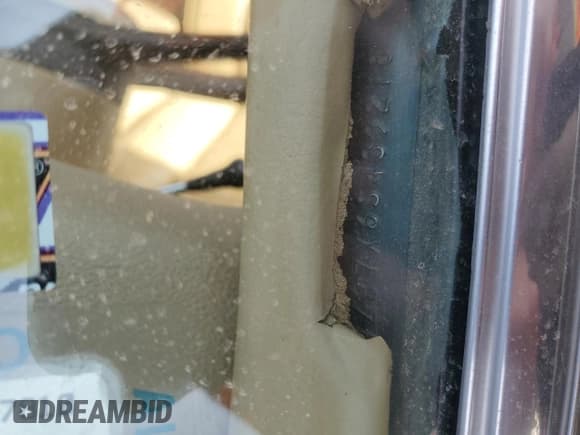 ✅ 1976 Chevrolet Corvette • VIN: 1Z37X6S439218 • Lot: 92251615. Listed on Copart with 60,025 mi. Free auction sales archive from the USA and detailed vehicle history report at DreamBid. Image 13.