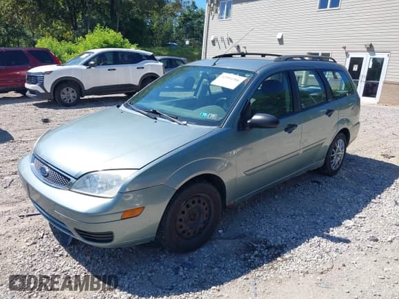 ✅ 2005 Ford Focus SE • VIN: 1FAFP36N25W293100 • Лот: 42993386. Опубликован ранее на IAAI с пробегом 77 178 миль. Бесплатный доступ к архиву аукционных продаж из США и подробный отчёт об истории автомобиля на DreamBid. Изображение 2.