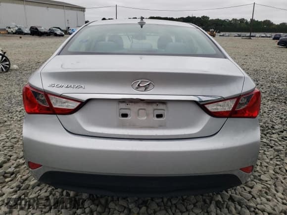✅ 2014 Hyundai Sonata GLS • VIN: 5NPEB4AC1EH916177 • Lot: 72907614. Listed on Copart with 58,819 mi. Free auction sales archive from the USA and detailed vehicle history report at DreamBid. Image 6.