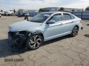 ✅ 2025 Volkswagen Jetta SEL • VIN: 3VWGX7BU2SM039141 • Lot: 70070885. Listed on Copart with 6,595 mi. Free auction sales archive from the USA and detailed vehicle history report at DreamBid. Image 1.