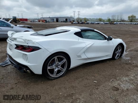 ✅ 2022 Chevrolet Corvette 1LT • VIN: 1G1YA2D44N5102848 • Lot: 54742205. Wystawiony na Copart z przebiegiem 37 577 mil. Bezpłatny archiwum sprzedaży aukcyjnych z USA i szczegółowy raport historii pojazdu na DreamBid. Zdjęcie 3.