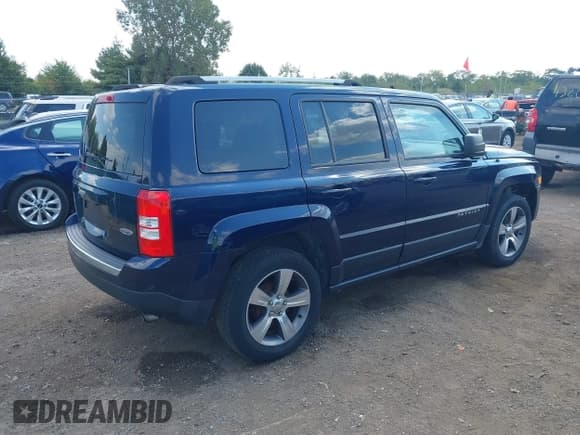 ✅ 2017 Jeep Patriot High Altitude • VIN: 1C4NJPFA0HD211697 • Лот: 43220139. Опубликован ранее на IAAI с пробегом 106 471 миль. Бесплатный доступ к архиву аукционных продаж из США и подробный отчёт об истории автомобиля на DreamBid. Изображение 4.