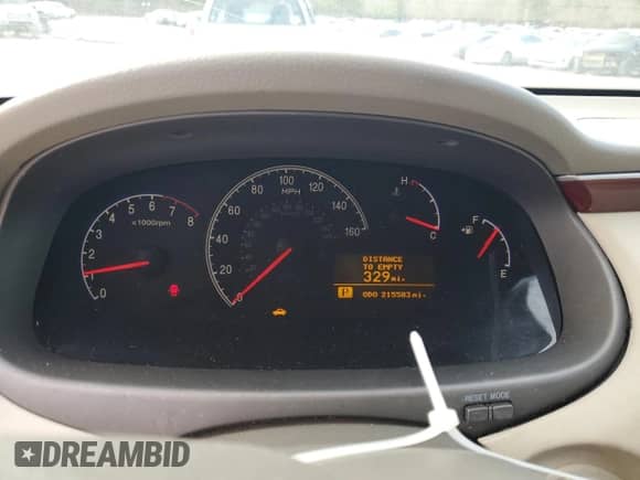 2006 Hyundai Azera SE с VIN KMHFC46F86A109521, выставлен на аукционе Copart как лот 42508805 с пробегом 215 583 миль миль и Списание • Salvage title. История ставок и продаж доступна на DreamBid. Изображение 9.