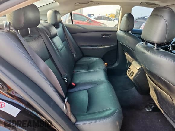 ✅ 2012 Lexus ES 330 • VIN: JTHBK1EG1C2483231 • Лот: 70558605. Опубликован ранее на Copart с пробегом 143 638 миль. Бесплатный доступ к архиву аукционных продаж из США и подробный отчёт об истории автомобиля на DreamBid. Изображение 10.