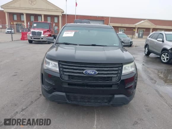 ✅ 2017 Ford Police Interceptor Utility • VIN: 1FM5K8AT7HGA71380 • Лот: 43881507. Опубликован ранее на IAAI с пробегом 149 501 миль. Бесплатный доступ к архиву аукционных продаж из США и подробный отчёт об истории автомобиля на DreamBid. Изображение 12.