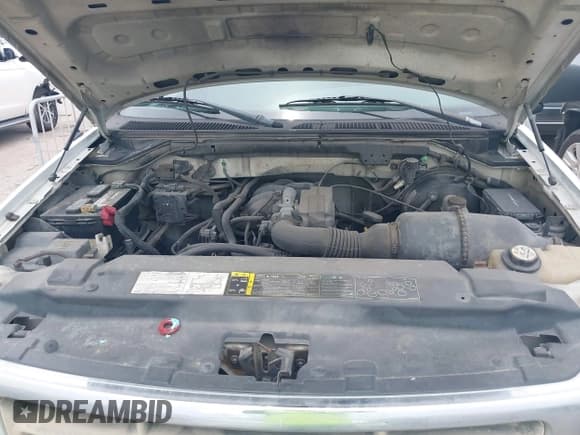 ✅ 2004 Ford F-150 XL • VIN: 2FTRF17204CA73581 • Lot: 42589927. Listed on IAAI with 239,592 mi. Free auction sales archive from the USA and detailed vehicle history report at DreamBid. Image 10.