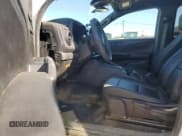 ✅ 2023 Chevrolet Colorado 2WD Work Truck • VIN: 1GCGSBEC2P1209543 • Лот: 90506545. Опубликован ранее на Copart с пробегом 38 018 миль. Бесплатный доступ к архиву аукционных продаж из США и подробный отчёт об истории автомобиля на DreamBid. Изображение 7.