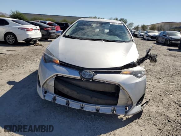 ✅ 2017 Toyota Corolla LE • VIN: 2T1BURHEXHC909723 • Lot: 83826035. Wystawiony na Copart z przebiegiem 139 664 mil. Bezpłatny archiwum sprzedaży aukcyjnych z USA i szczegółowy raport historii pojazdu na DreamBid. Zdjęcie 5.