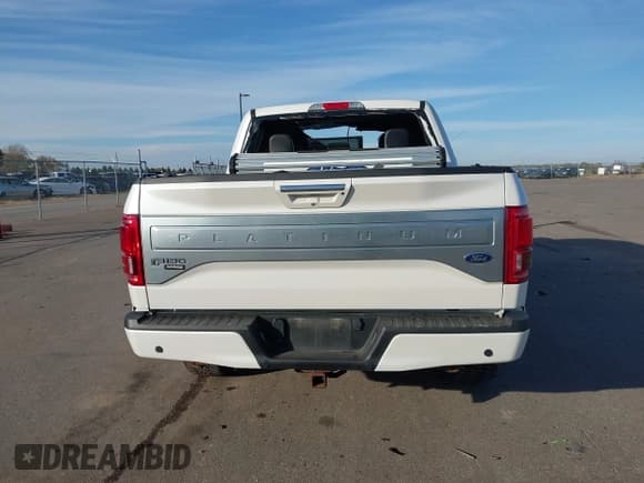 ✅ 2017 Ford F-150 XL • VIN: 1FTEW1EF2HFC92945 • Lot: 43505693. Listed on IAAI with 169,682 mi. Free auction sales archive from the USA and detailed vehicle history report at DreamBid. Image 16.