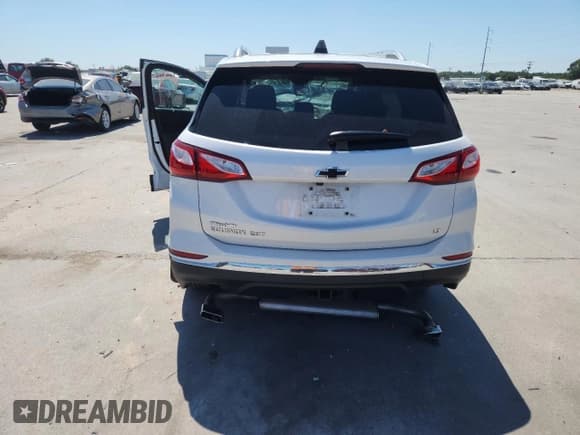 ✅ 2020 Chevrolet Equinox LT • VIN: 3GNAXLEX7LS679213 • Лот: 71919135. Опубликован ранее на Copart с пробегом Не указан. Бесплатный доступ к архиву аукционных продаж из США и подробный отчёт об истории автомобиля на DreamBid. Изображение 6.