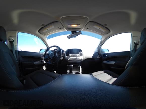 ✅ 2020 Chevrolet Colorado 2WD LT • VIN: 1GCGSCEN7L1103428 • Lot: 42574728. Listed on IAAI with 73,313 mi. Free auction sales archive from the USA and detailed vehicle history report at DreamBid. Image 18.