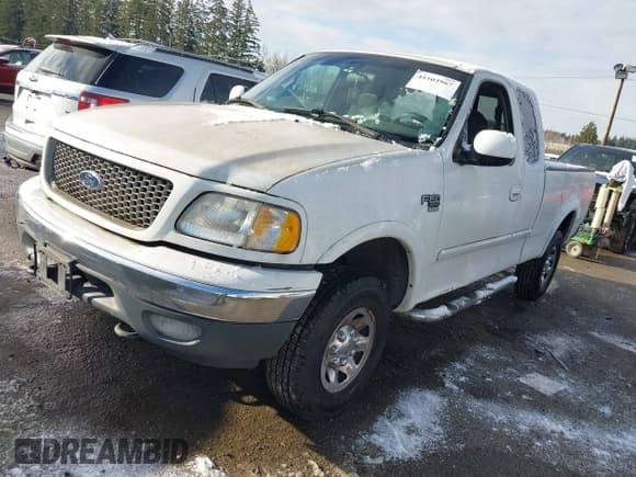 ✅ 2000 Ford F-150 XL • VIN: 2FTPX18L0YCA23183 • Лот: 41503967. Опубликован ранее на IAAI с пробегом Не указан. Бесплатный доступ к архиву аукционных продаж из США и подробный отчёт об истории автомобиля на DreamBid. Изображение 2.