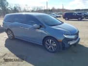 ✅ 2023 Honda Odyssey Touring • VIN: 5FNRL6H85PB068348 • Лот: 43654574. Опубликован ранее на IAAI с пробегом 43 448 миль. Бесплатный доступ к архиву аукционных продаж из США и подробный отчёт об истории автомобиля на DreamBid. Изображение 1.