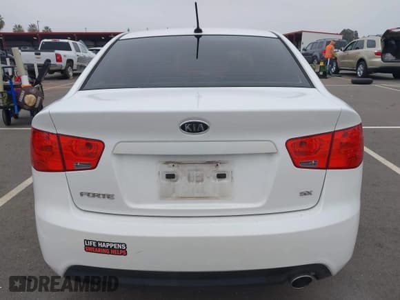 ✅ 2011 Kia Forte SX • VIN: KNAFW4A39B5392259 • Lot: 43856427. Listed on IAAI with 191,011 mi. Free auction sales archive from the USA and detailed vehicle history report at DreamBid. Image 16.
