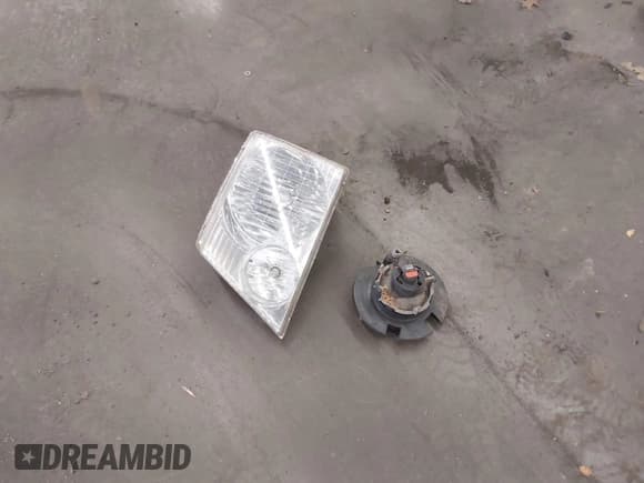 ✅ 2005 Ford Explorer Limited • VIN: 1FMDU75K25UB26462 • Лот: 43759876. Опубликован ранее на IAAI с пробегом 200 719 миль. Бесплатный доступ к архиву аукционных продаж из США и подробный отчёт об истории автомобиля на DreamBid. Изображение 12.