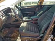 ✅ 2017 Ford Fusion Hybrid SE • VIN: 3FA6P0LUXHR285327 • Lot: 86331345. Wystawiony na Copart z przebiegiem 183 740 mil. Bezpłatny archiwum sprzedaży aukcyjnych z USA i szczegółowy raport historii pojazdu na DreamBid. Zdjęcie 7.