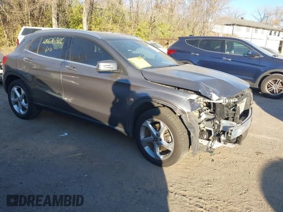 ✅ 2018 Mercedes-Benz GLA 250 • VIN: WDCTG4EB5JJ476132 • Lot: 43676386. Wystawiony na IAAI z przebiegiem 51 346 mil. Bezpłatny archiwum sprzedaży aukcyjnych z USA i szczegółowy raport historii pojazdu na DreamBid. Zdjęcie 1.