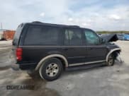 ✅ 1998 Ford Expedition XLT • VIN: 1FMRU17L2WLB80537 • Лот: 78256524. Опубликован ранее на Copart с пробегом 219 517 миль. Бесплатный доступ к архиву аукционных продаж из США и подробный отчёт об истории автомобиля на DreamBid. Изображение 3.