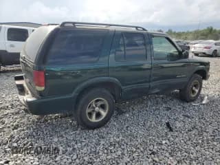 ✅ 2002 Chevrolet Blazer LS • VIN: 1GNCS13W12K142546 • Lot: 61396545. Wystawiony na Copart z przebiegiem 187 079 mil. Bezpłatny archiwum sprzedaży aukcyjnych z USA i szczegółowy raport historii pojazdu na DreamBid. Zdjęcie 3.