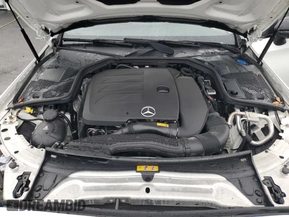 ✅ 2023 Mercedes-Benz C 300 • VIN: W1KWJ8DB9PG119514 • Lot: 82396835. Wystawiony na Copart z przebiegiem 25 527 mil. Bezpłatny archiwum sprzedaży aukcyjnych z USA i szczegółowy raport historii pojazdu na DreamBid. Zdjęcie 11.