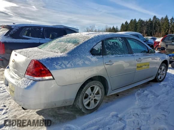 ✅ 2015 Chevrolet Impala LS • VIN: 2G1WA5E39F1169544 • Lot: 95642235. Wystawiony na Copart z przebiegiem 60 010 mil. Bezpłatny archiwum sprzedaży aukcyjnych z USA i szczegółowy raport historii pojazdu na DreamBid. Zdjęcie 3.