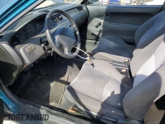 ✅ 1995 Honda Civic DX • VIN: 2HGEH2464SH510232 • Lot: 45240725. Wystawiony na Copart z przebiegiem 112 534 mil. Bezpłatny archiwum sprzedaży aukcyjnych z USA i szczegółowy raport historii pojazdu na DreamBid. Zdjęcie 7.