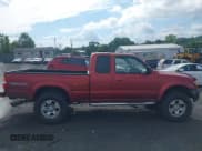 ✅ 2002 Toyota Tacoma • VIN: 5TEWN72N12Z016370 • Lot: 42610257. Listed on IAAI with 229,226 mi. Free auction sales archive from the USA and detailed vehicle history report at DreamBid. Image 13.