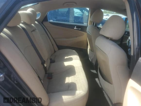 ✅ 2013 Hyundai Sonata GLS • VIN: 5NPEB4AC2DH545898 • Lot: 81189895. Listed on Copart with 190,649 mi. Free auction sales archive from the USA and detailed vehicle history report at DreamBid. Image 10.