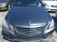 ✅ 2010 Mercedes-Benz E 350 Luxury • VIN: WDDHF5GB3AA101864 • Lot: 43017213. Wystawiony na IAAI z przebiegiem Nie podano. Bezpłatny archiwum sprzedaży aukcyjnych z USA i szczegółowy raport historii pojazdu na DreamBid. Zdjęcie 5.