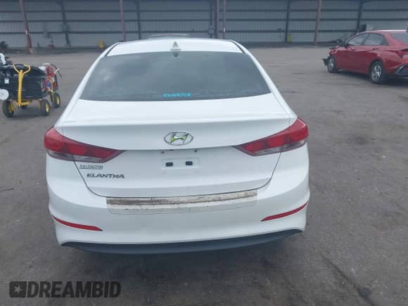 2017 Hyundai Elantra SE z VIN 5NPD84LF3HH180364, wystawiony jako IAAI lot #43339099 z przebiegiem 153 436 mil mil oraz . Historia ofert i sprzedaży dostępna na DreamBid. Obrazek 16.