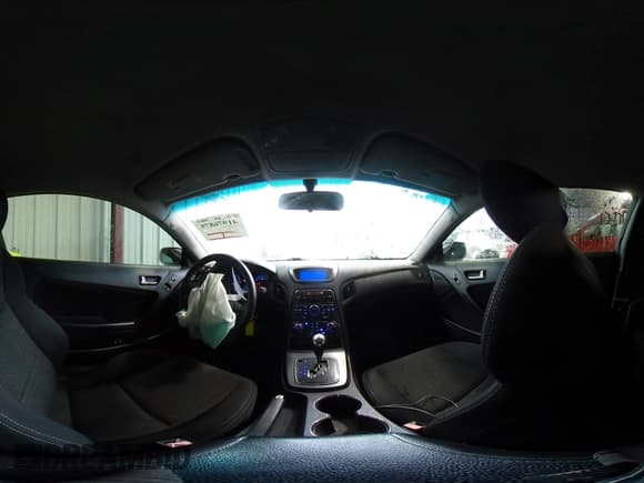 ✅ 2012 Hyundai Genesis Coupe Premium • VIN: KMHHT6KD0CU074363 • Lot: 41976879. Wystawiony na IAAI z przebiegiem 134 184 mil. Bezpłatny archiwum sprzedaży aukcyjnych z USA i szczegółowy raport historii pojazdu na DreamBid. Zdjęcie 18.