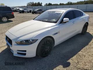 ✅ 2019 Jaguar XE 25t • VIN: SAJAR4FX1KCP52699 • Lot: 81142465. Wystawiony na Copart z przebiegiem 100 883 mil. Bezpłatny archiwum sprzedaży aukcyjnych z USA i szczegółowy raport historii pojazdu na DreamBid. Zdjęcie 1.