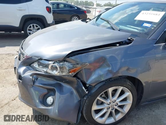✅ 2012 Lexus CT 200h Premium • VIN: JTHKD5BH9C2089183 • Lot: 43231684. Listed on IAAI with 100,246 mi. Free auction sales archive from the USA and detailed vehicle history report at DreamBid. Image 6.