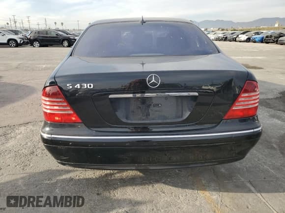 ✅ 2003 Mercedes-Benz S 430 • VIN: WDBNG70JX3A325206 • Лот: 91786225. Опубликован ранее на Copart с пробегом 143 267 миль. Бесплатный доступ к архиву аукционных продаж из США и подробный отчёт об истории автомобиля на DreamBid. Изображение 6.