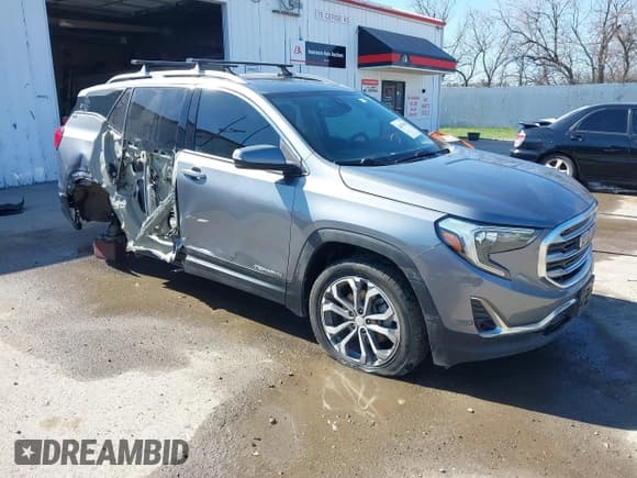 ✅ 2020 GMC Terrain SLT • VIN: 3GKALVEX4LL140997 • Лот: 42017866. Опубликован ранее на IAAI с пробегом 68 416 миль. Бесплатный доступ к архиву аукционных продаж из США и подробный отчёт об истории автомобиля на DreamBid. Изображение 1.