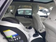 ✅ 2023 Volvo XC60 Plus Dark Theme • VIN: YV4L12RWXP1331991 • Lot: 40699774. Listed on IAAI with 12,793 mi. Free auction sales archive from the USA and detailed vehicle history report at DreamBid. Image 8.