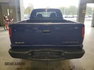 1999 Chevrolet S-10 LS Xtreme с VIN 1GCCS1943X8177172, выставлен на аукционе Copart как лот 74690144 с пробегом 167 696 миль миль и Списание • Salvage title. История ставок и продаж доступна на DreamBid. Изображение 6.