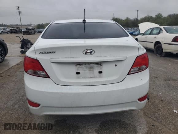 ✅ 2016 Hyundai Accent SE • VIN: KMHCT4AE3GU970249 • Лот: 50076414. Опубликован ранее на Copart с пробегом 110 180 миль. Бесплатный доступ к архиву аукционных продаж из США и подробный отчёт об истории автомобиля на DreamBid. Изображение 6.