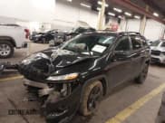 ✅ 2016 Jeep Cherokee Latitude • VIN: 1C4PJMCS3GW197351 • Lot: 40967948. Wystawiony na IAAI z przebiegiem 145 051 mil. Bezpłatny archiwum sprzedaży aukcyjnych z USA i szczegółowy raport historii pojazdu na DreamBid. Zdjęcie 2.