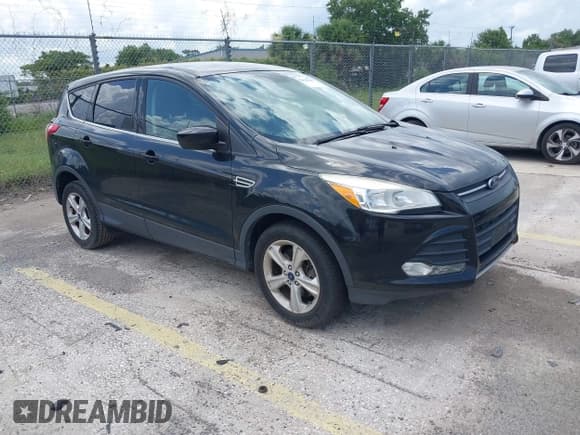 ✅ 2014 Ford Escape SE • VIN: 1FMCU9GX5EUC64187 • Lot: 42468943. Wystawiony na IAAI z przebiegiem 134 209 mil. Bezpłatny archiwum sprzedaży aukcyjnych z USA i szczegółowy raport historii pojazdu na DreamBid. Zdjęcie 1.