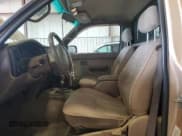 ✅ 2000 Toyota Tacoma • VIN: 4TAPM62N9YZ667568 • Лот: 69220555. Опубликован ранее на Copart с пробегом 112 075 миль. Бесплатный доступ к архиву аукционных продаж из США и подробный отчёт об истории автомобиля на DreamBid. Изображение 7.