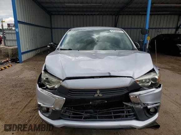 ✅ 2017 Mitsubishi Outlander SE • VIN: JA4AP3AW2HZ041705 • Lot: 64588975. Wystawiony na Copart z przebiegiem 114 301 mil. Bezpłatny archiwum sprzedaży aukcyjnych z USA i szczegółowy raport historii pojazdu na DreamBid. Zdjęcie 5.