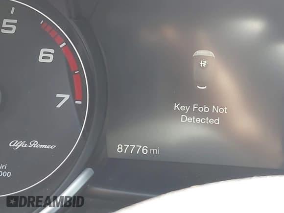 ✅ 2018 Alfa Romeo Giulia • VIN: ZARFAEBN7J7580536 • Lot: 41883289. Listed on IAAI with 87,776 mi. Free auction sales archive from the USA and detailed vehicle history report at DreamBid. Image 14.